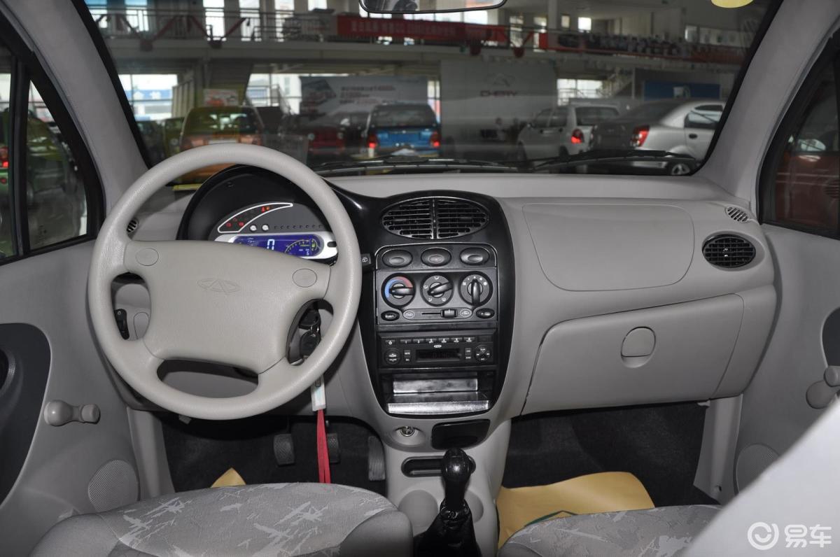 【奇瑞qq32010款0.8 手动 冠军版内饰汽车图片-汽车图片大全】-易车