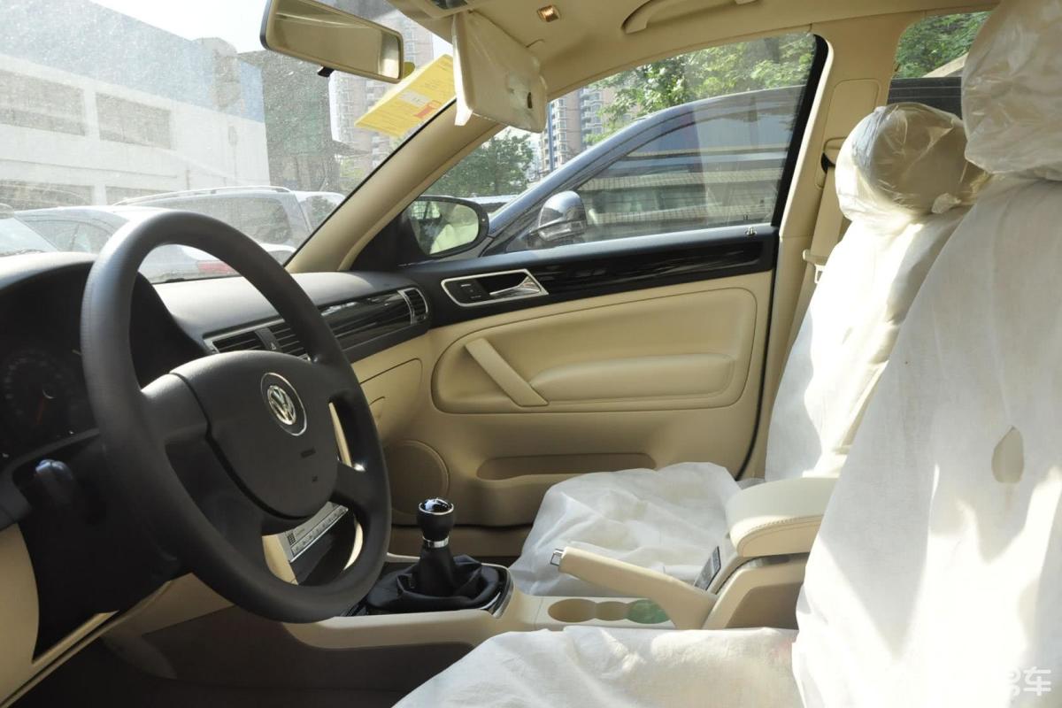 领驭1.8t手动豪华型