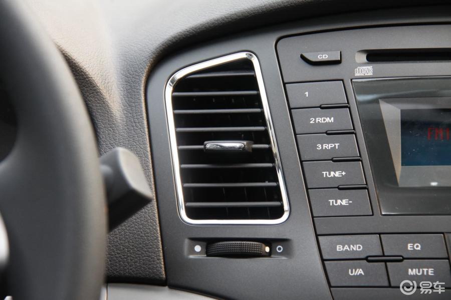 【荣威3502011款plus 1.