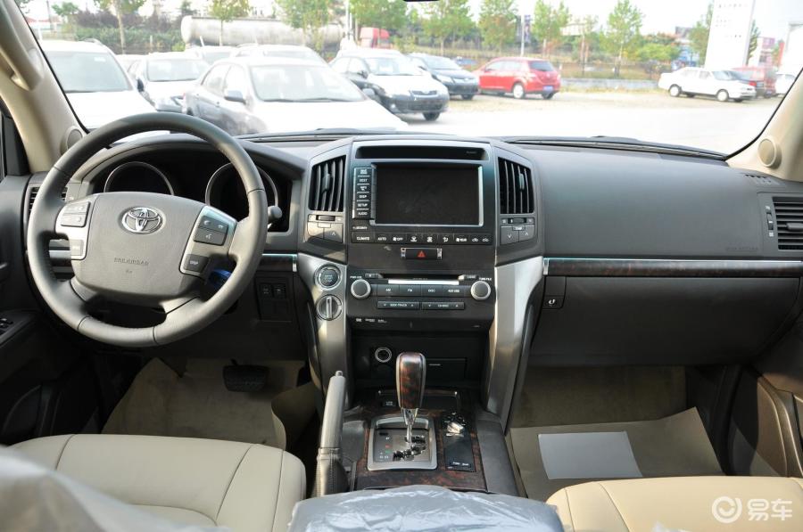 【兰德酷路泽2010款4.7l vx—r内饰汽车图片-汽车图片大全】-易车网