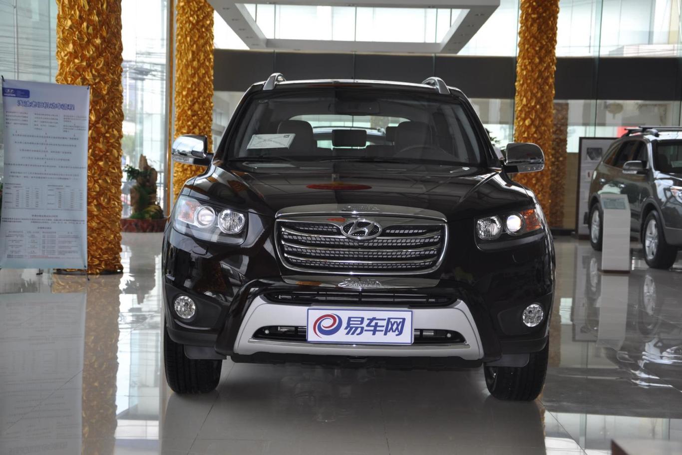 胜达(进口)2.4l 自动 两驱版 至尊版 5座外观