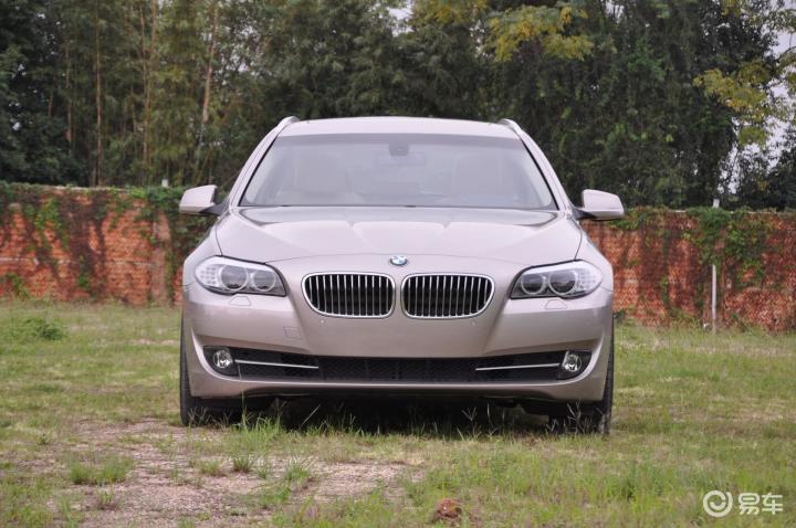 宝马5系(进口) 530i旅行车外观