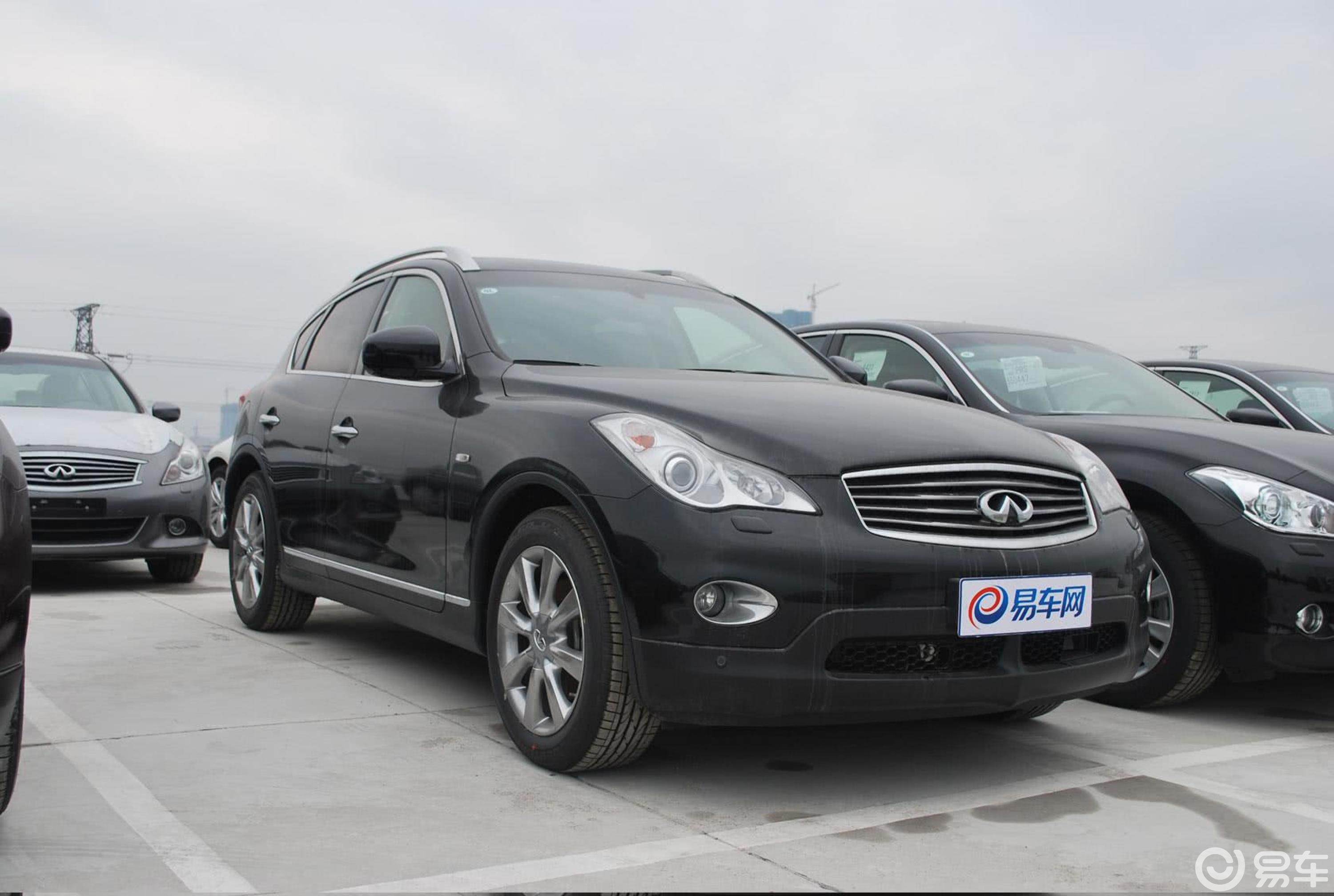 【英菲尼迪EX25 2.5L 手自一体 尊雅版侧前45度车头向右水平图片-汽车图片大全】-易车
