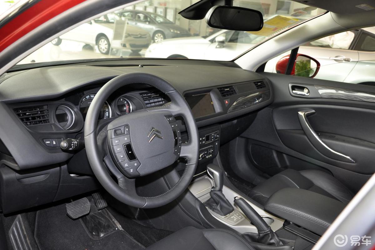 3l 自动 尊贵型 东方之旅纪念版内饰汽车图片-汽车图片大全】-易车