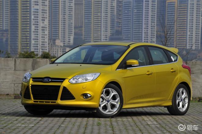 车辆评估 福特福克斯两厢 2012款 1.