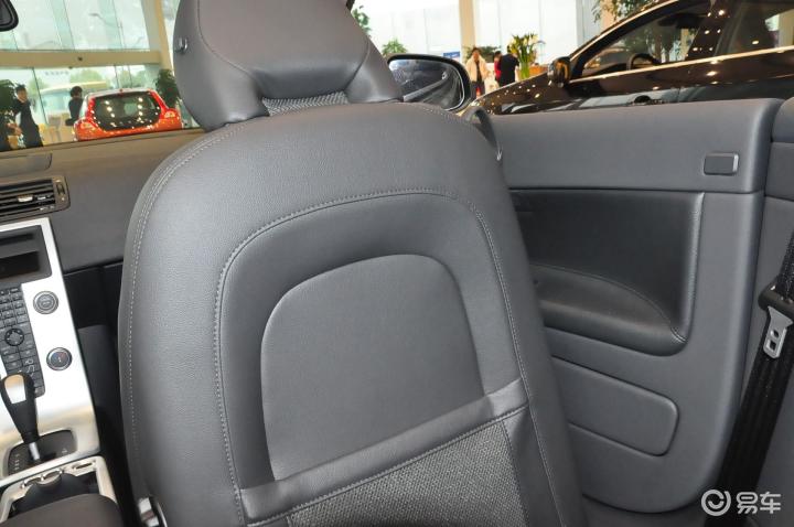 沃尔沃 c70(进口) t5沃尔沃c70-暮色铜