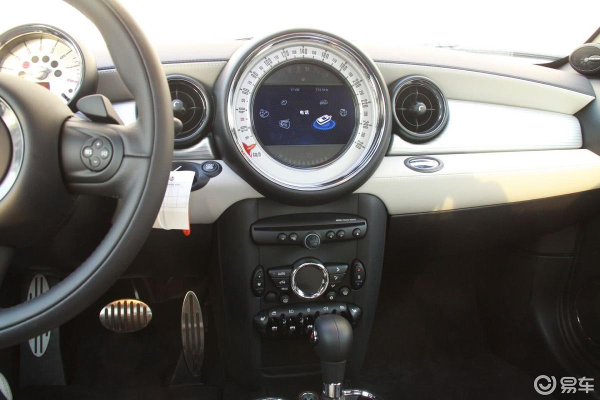 【mini coupe2012款cooper s中控台整体汽车图片-汽车图片大全】-易车