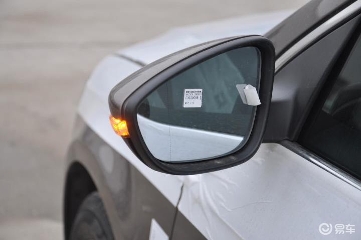 2012款 迈腾 2.0t 手自一体 豪华型 后视镜镜面(后)