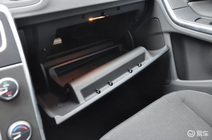 0t 双离合 t5 智尚版 手套箱