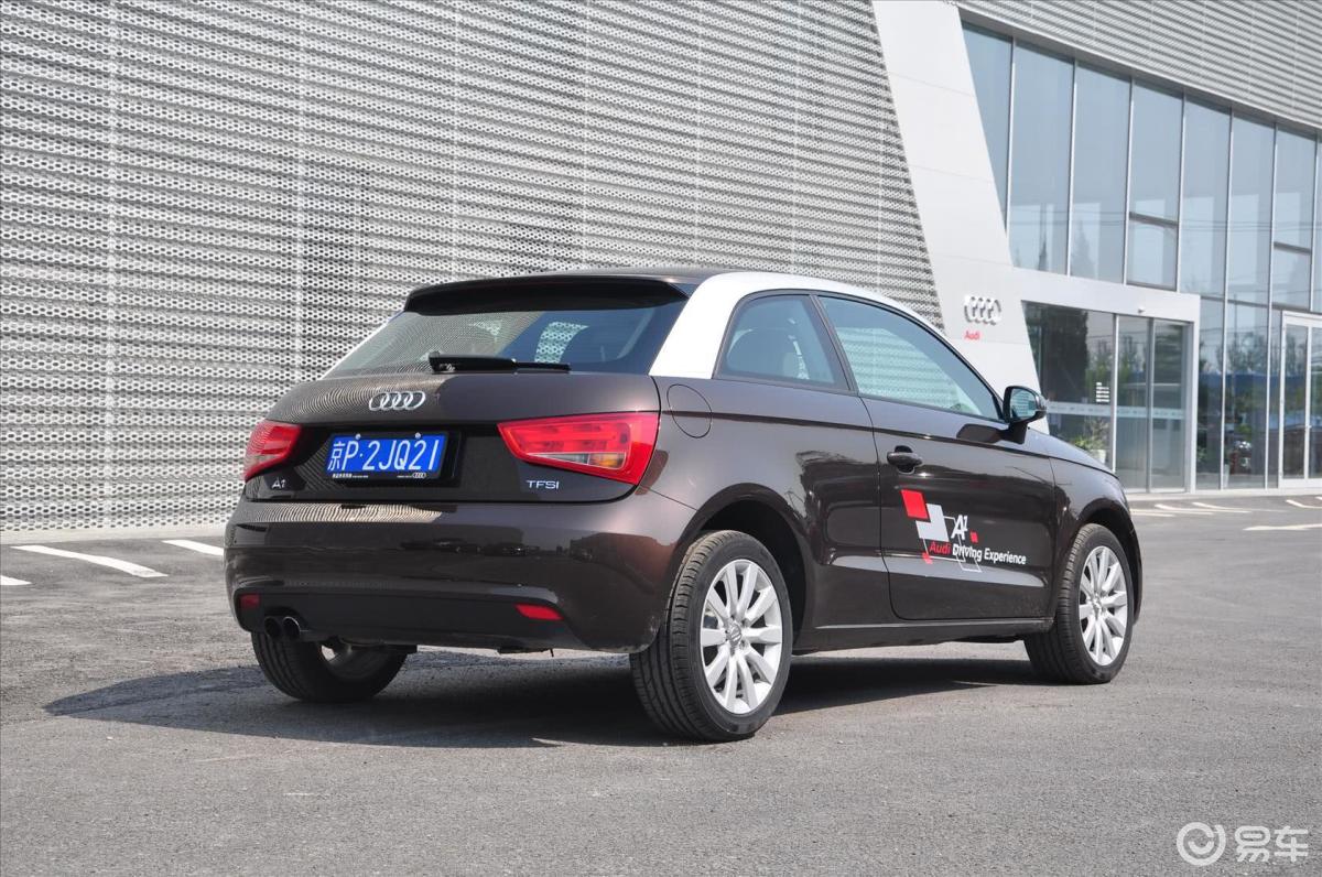 【奥迪a12012款1.