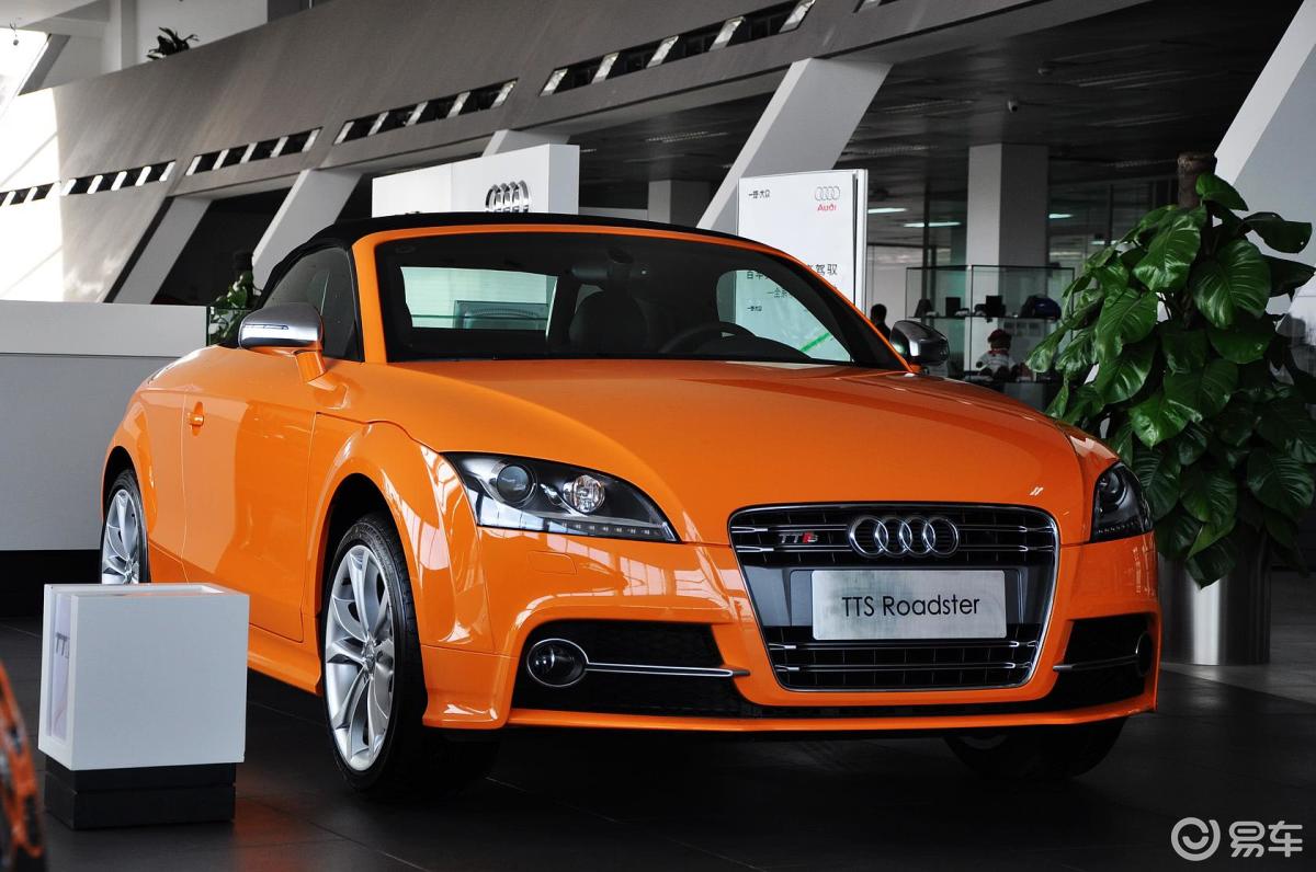 【奥迪tt2011款tts roadster 2.