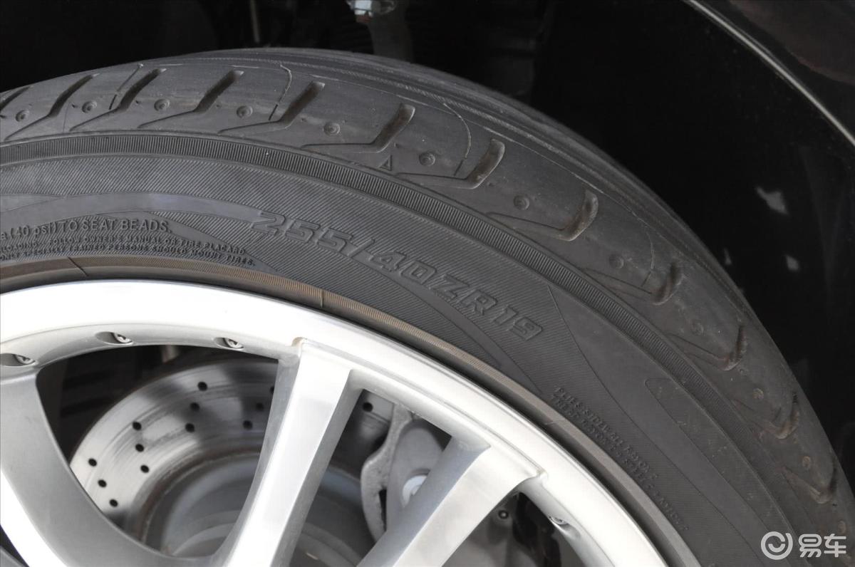 【博速s级2011款38s轮胎规格汽车图片-汽车图片大全】-易车