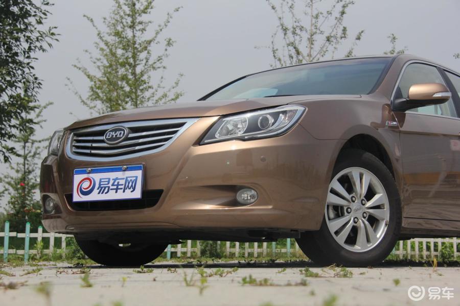 【比亚迪g62012款1.