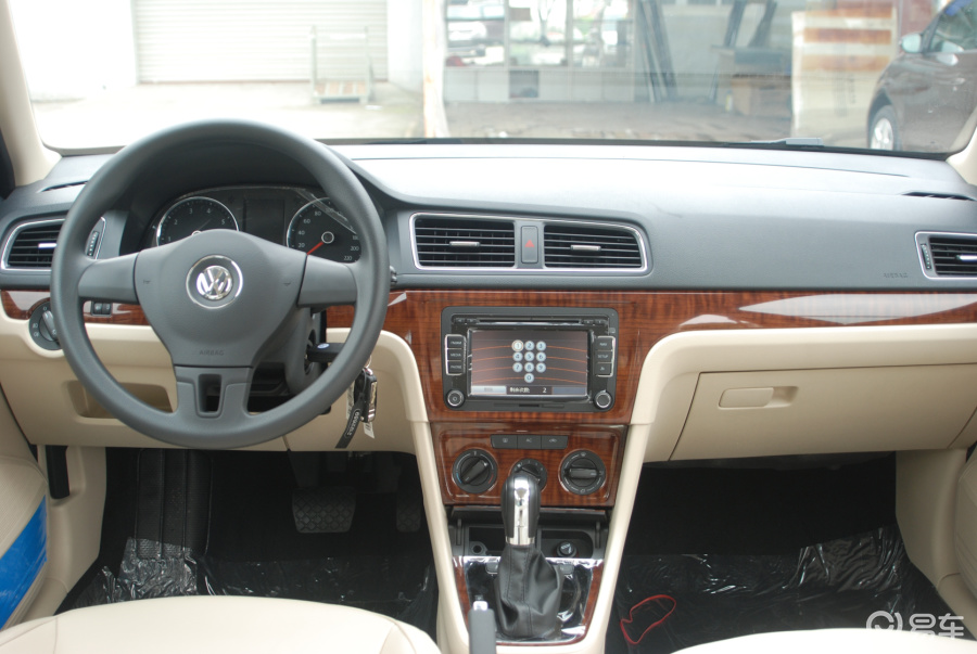 上汽大众 朗逸 2012款 2015款 2014款 2013款 2012款 2011款 2010款