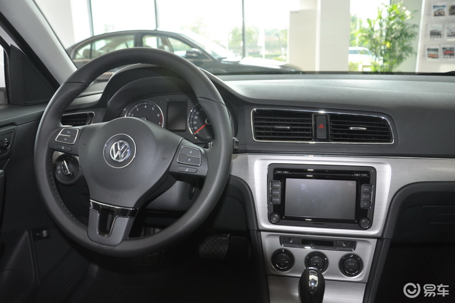 上汽大众 朗逸 2012款 2015款 2014款 2013款 2012款 2011款 2010款