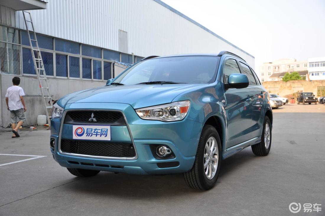 宽敞省油配置稍欠丰富 深度评测三菱劲炫