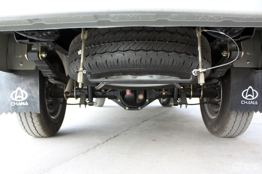 长安勋龙 备胎图