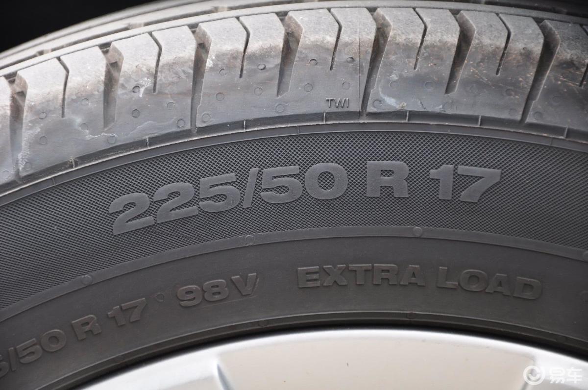 0tsi 四驱豪华型轮胎规格汽车图片-汽车图片大全】-易车