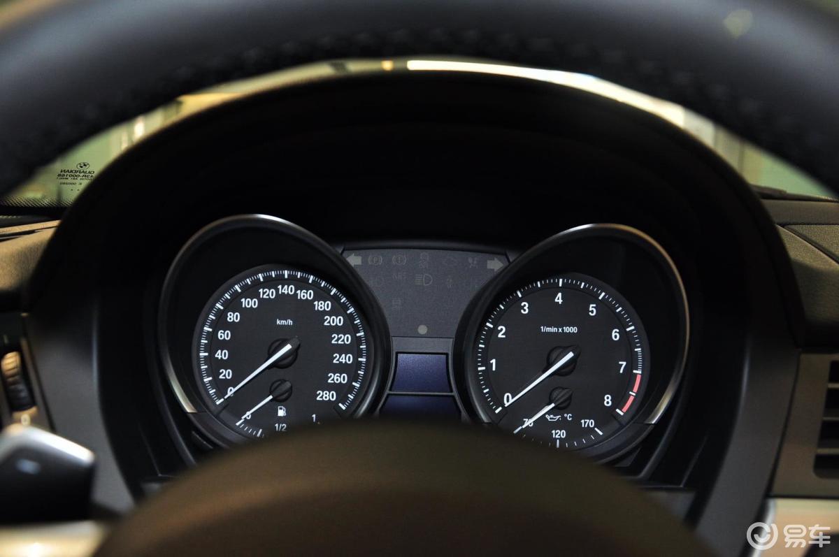 【宝马z42012款sdrive20i仪表盘汽车图片-汽车图片大全】-易车