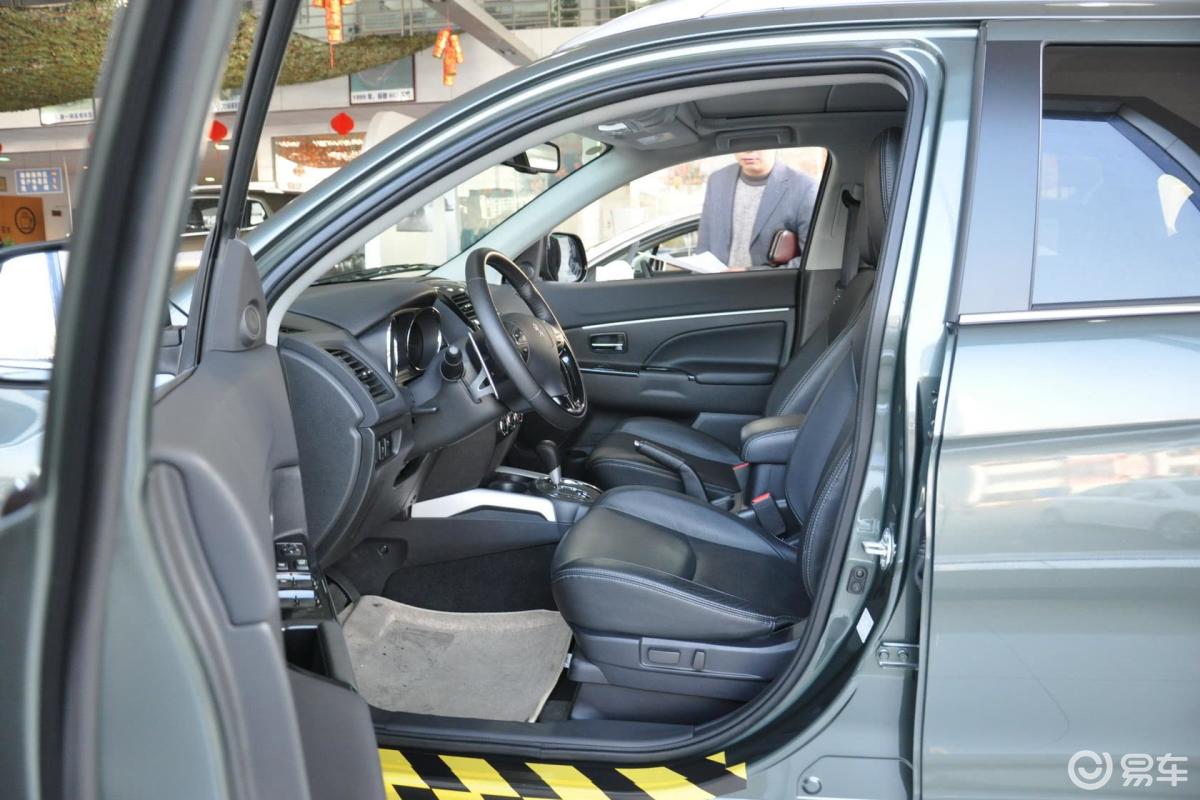 【标致4008(进口)2012款2.