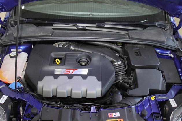 现款福克斯st发动机