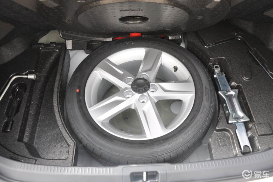 丰田凯美瑞 备胎图