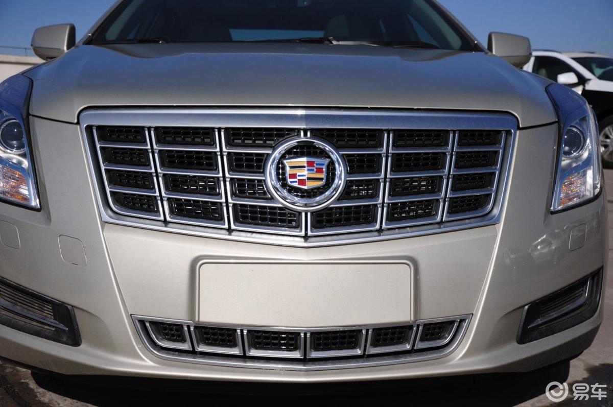 【凯迪拉克xts2013款28t 舒适型前格栅侧俯拍汽车图片-汽车图片大全】
