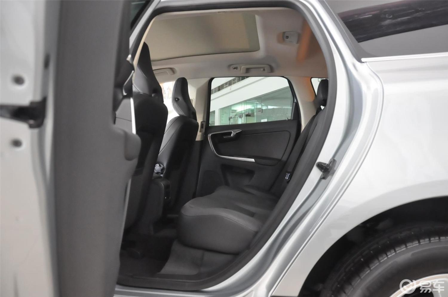 【沃尔沃xc60(进口)2013款2.