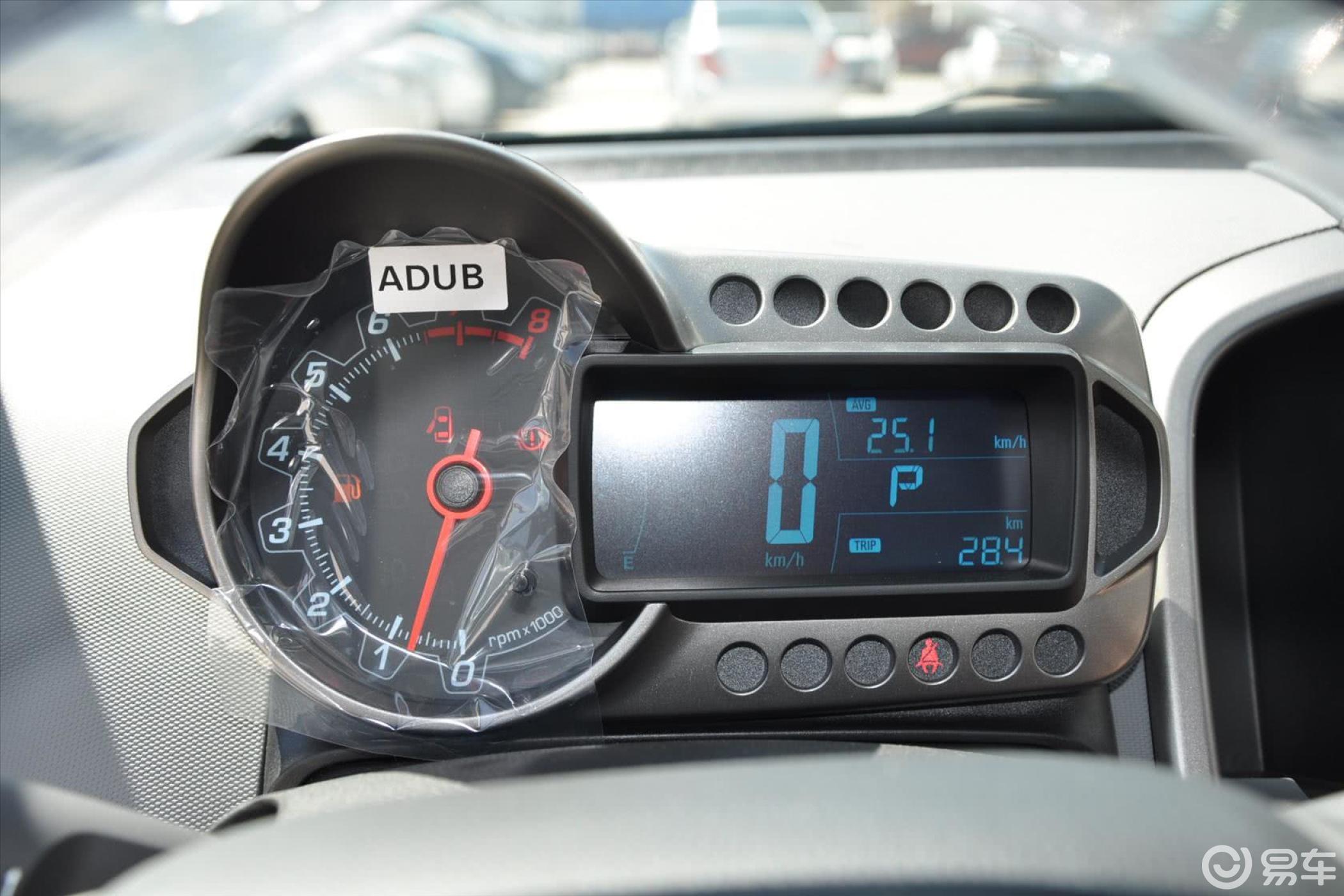 6 sx 自动仪表盘汽车图片-汽车图片大全】-易车