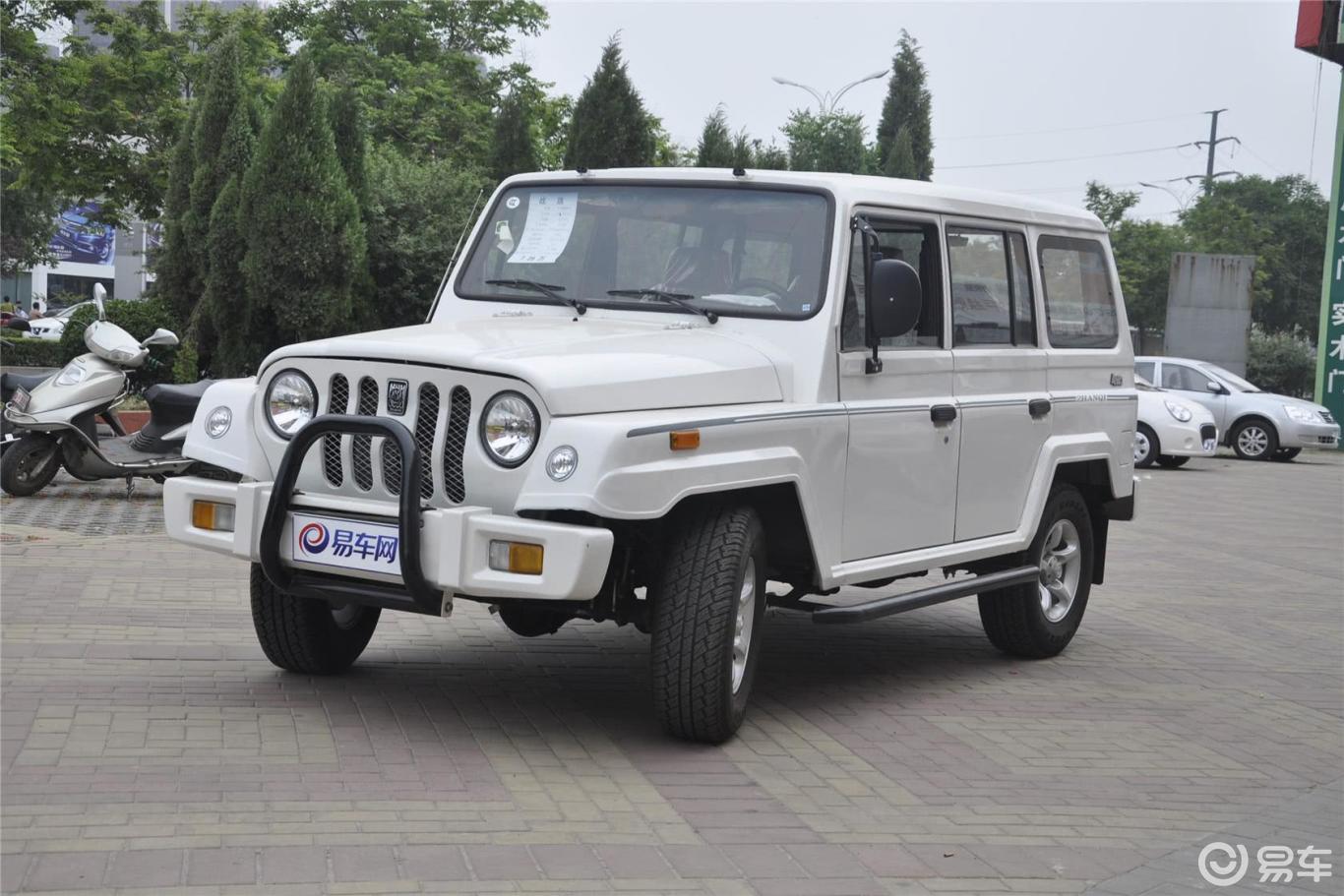 0l 手动 硬顶】北汽战旗_2.0l 手动 硬顶图片-网通社汽车