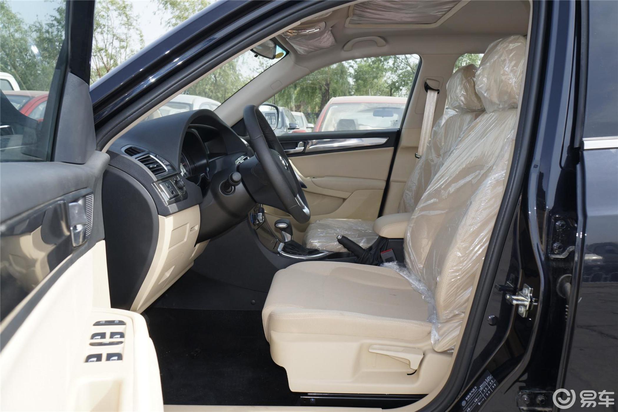 5t 自动 豪华型前排空间汽车图片-汽车图片大全】-易车