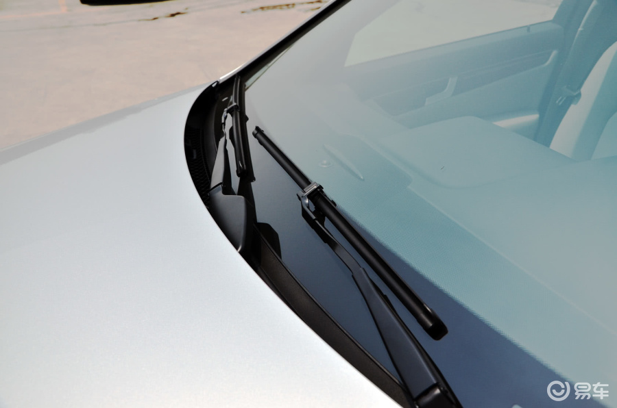 【奔驰c级2013款c 260 优雅型雨刷器(前)汽车图片-汽车图片大全】