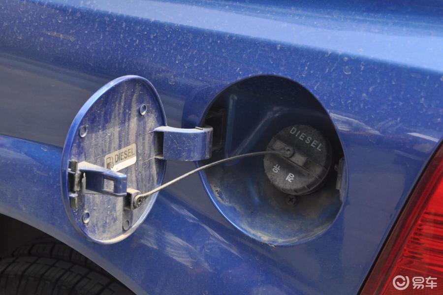0t 自动 四驱 豪华导航版 柴油油箱盖汽车图片-汽车图片大全】-易车网