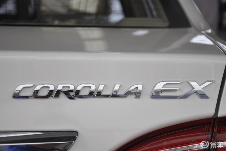 【花冠2013款1.6l 手动 豪华版尾标汽车图片-汽车图片大全】-易车网