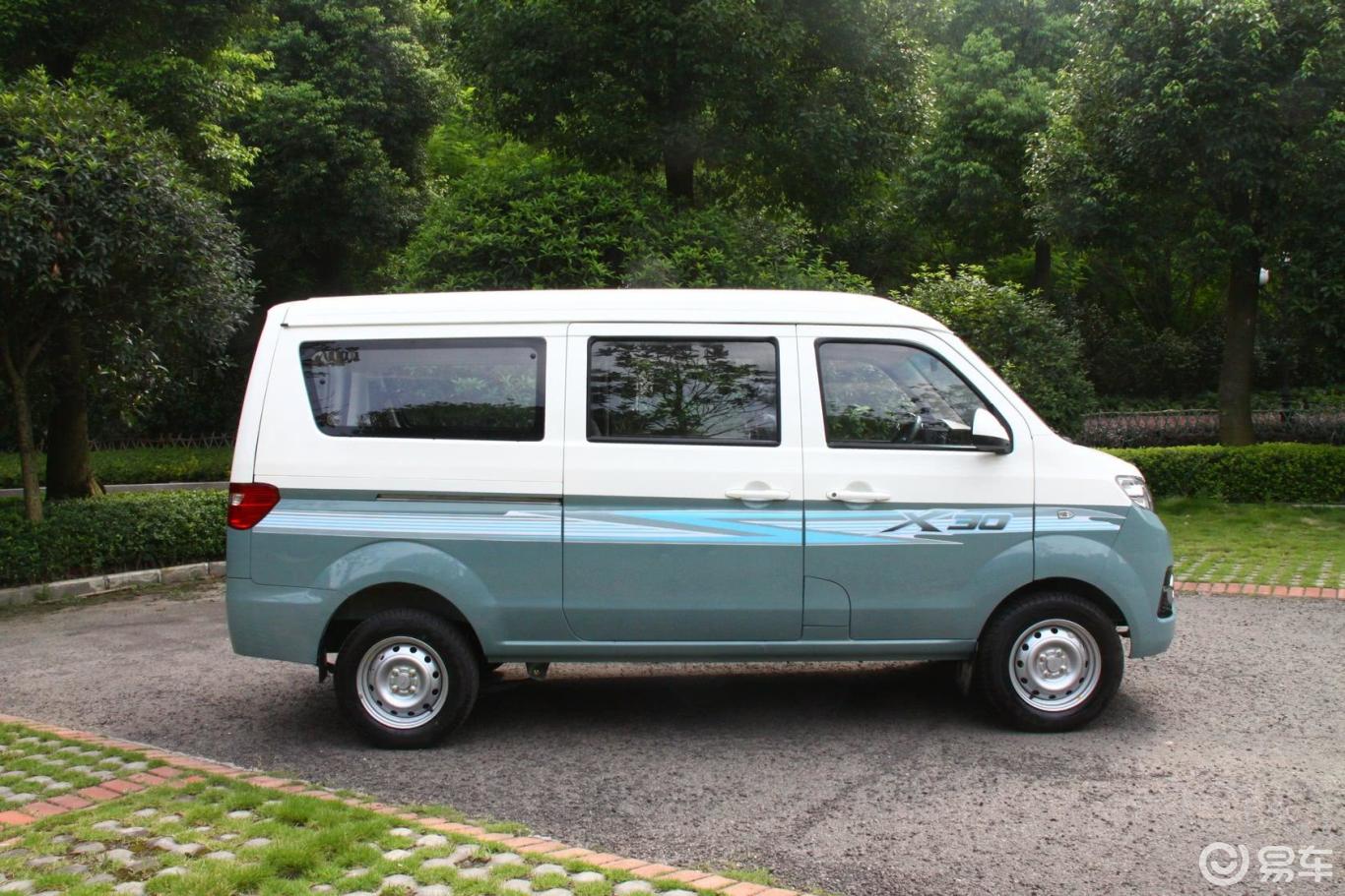 3l 手动 标准型】金杯小海狮x30_1.3l 手动 标准型图片-网通社汽车