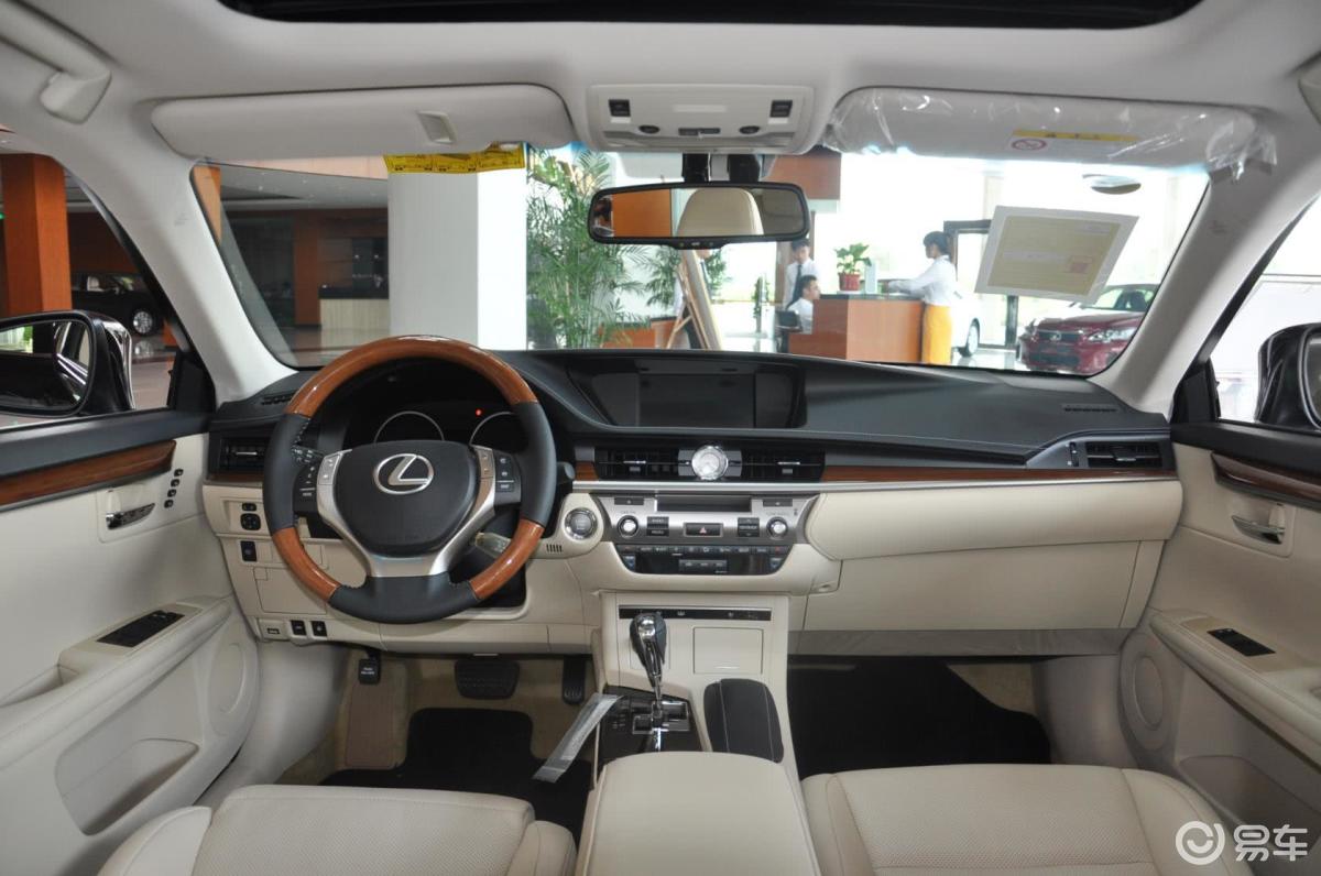 【雷克萨斯es2013款250 典雅型内饰全景正拍汽车图片-汽车图片大全】