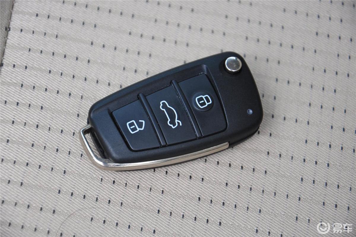 【奇瑞e32013款1.5l 风尚型钥匙汽车图片-汽车图片大全】-易车