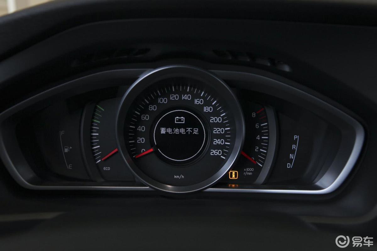 【沃尔沃v402014款v40 智逸版仪表盘背光显示汽车图片-汽车图片大全】