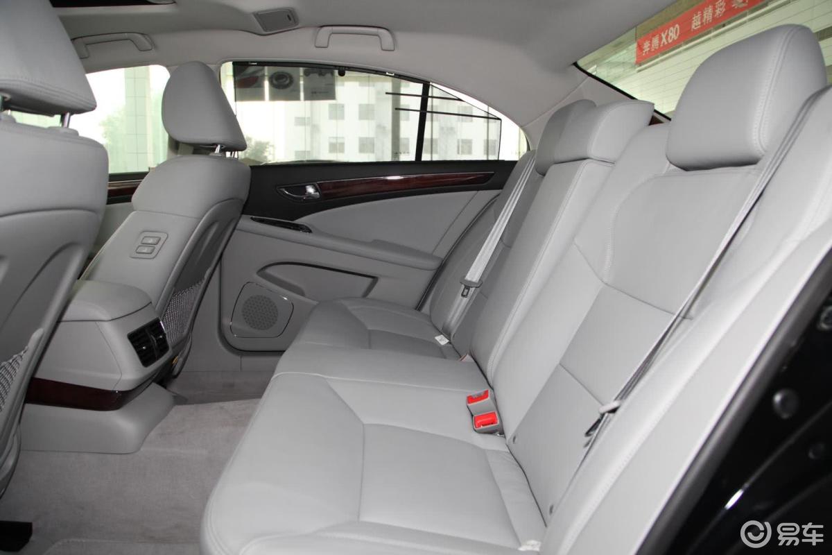 0t 自动 尊贵型后排座椅汽车图片-汽车图片大全】-易车