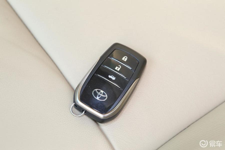 【锐志2013款2.5v 尊锐版钥匙汽车图片-汽车图片大全】-易车