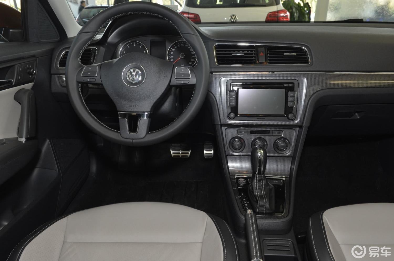 【朗境2014款1.4t 双离合内饰汽车图片-汽车图片大全】-易车