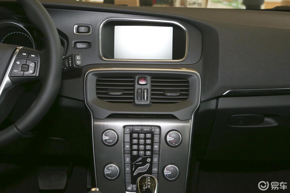 【沃尔沃v402014款v40 智尊版中控台整体汽车图片-汽车图片大全】