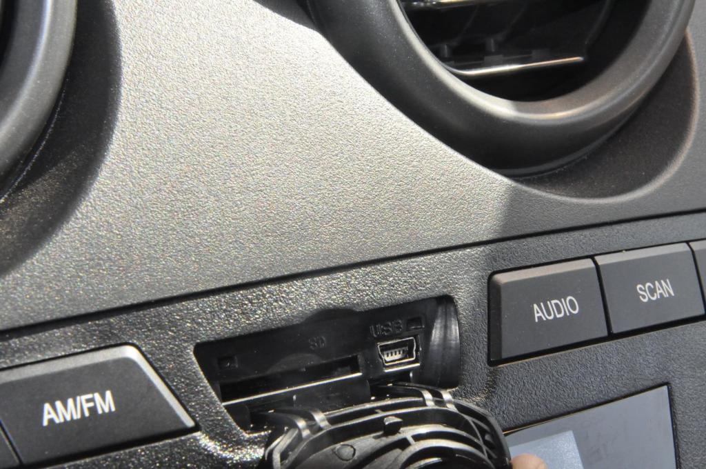 【比亚迪f0-内饰图片比亚迪f0 内饰-德兰黑】-网通社internet info