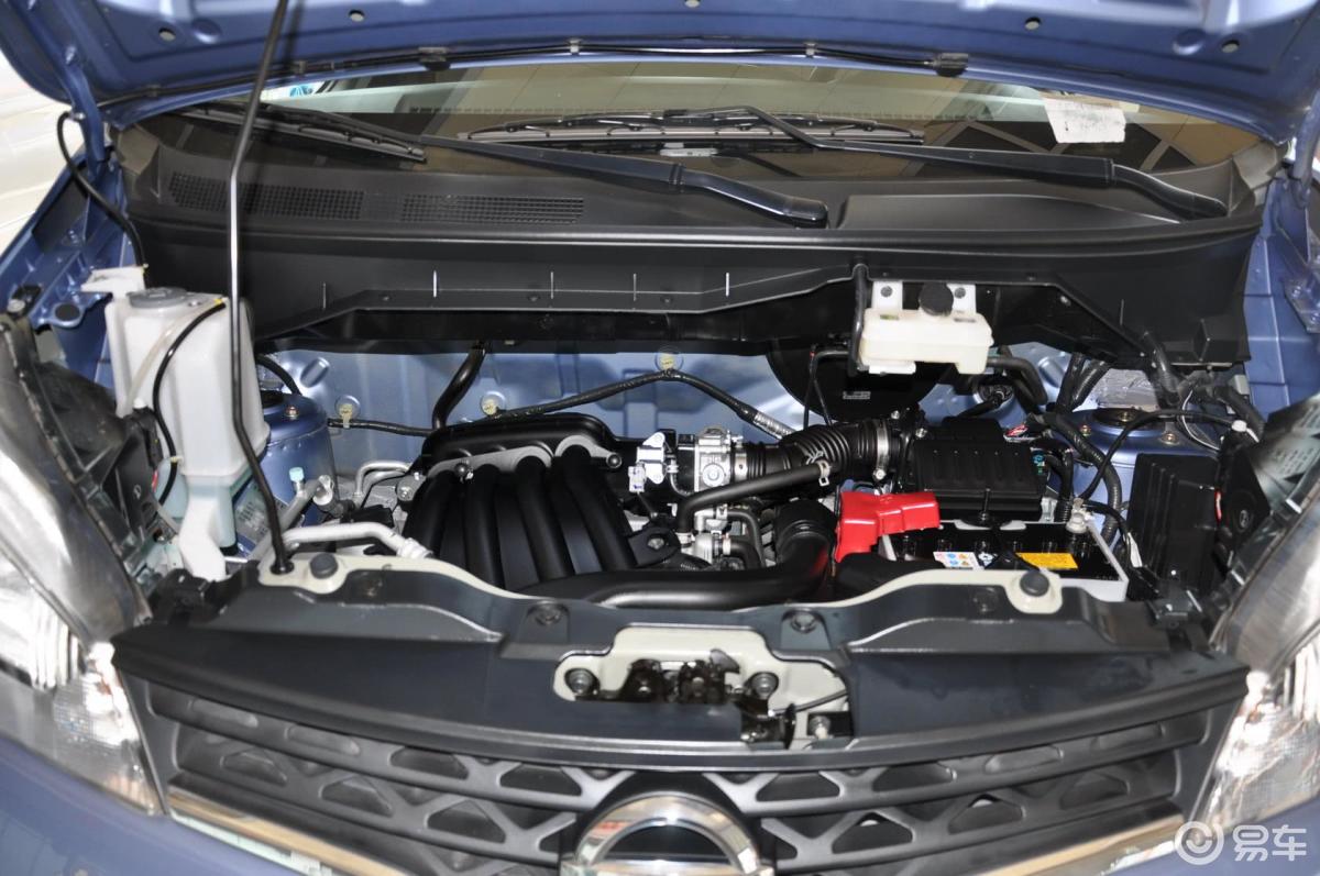 【日产nv2002012款1.