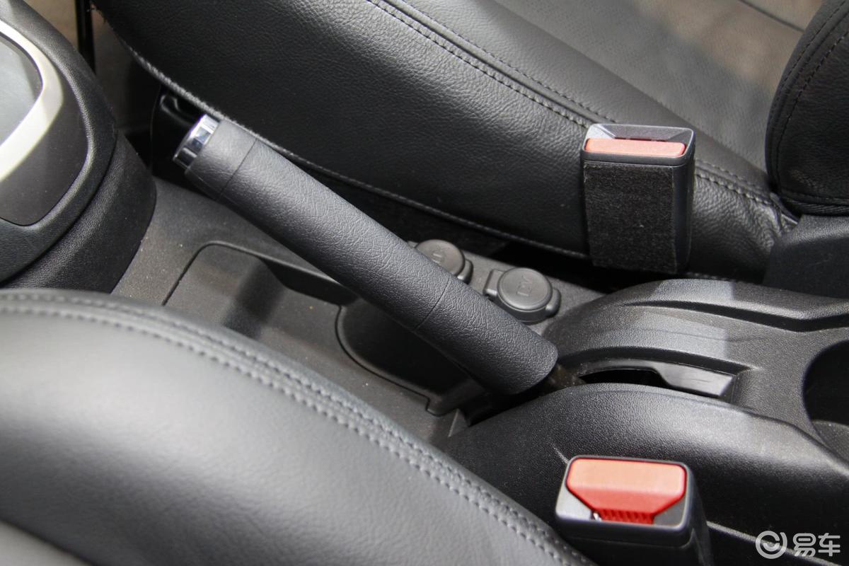 6l 自动 尊贵版驻车制动(手刹,电子,脚刹)汽车图片-汽车图片大全】