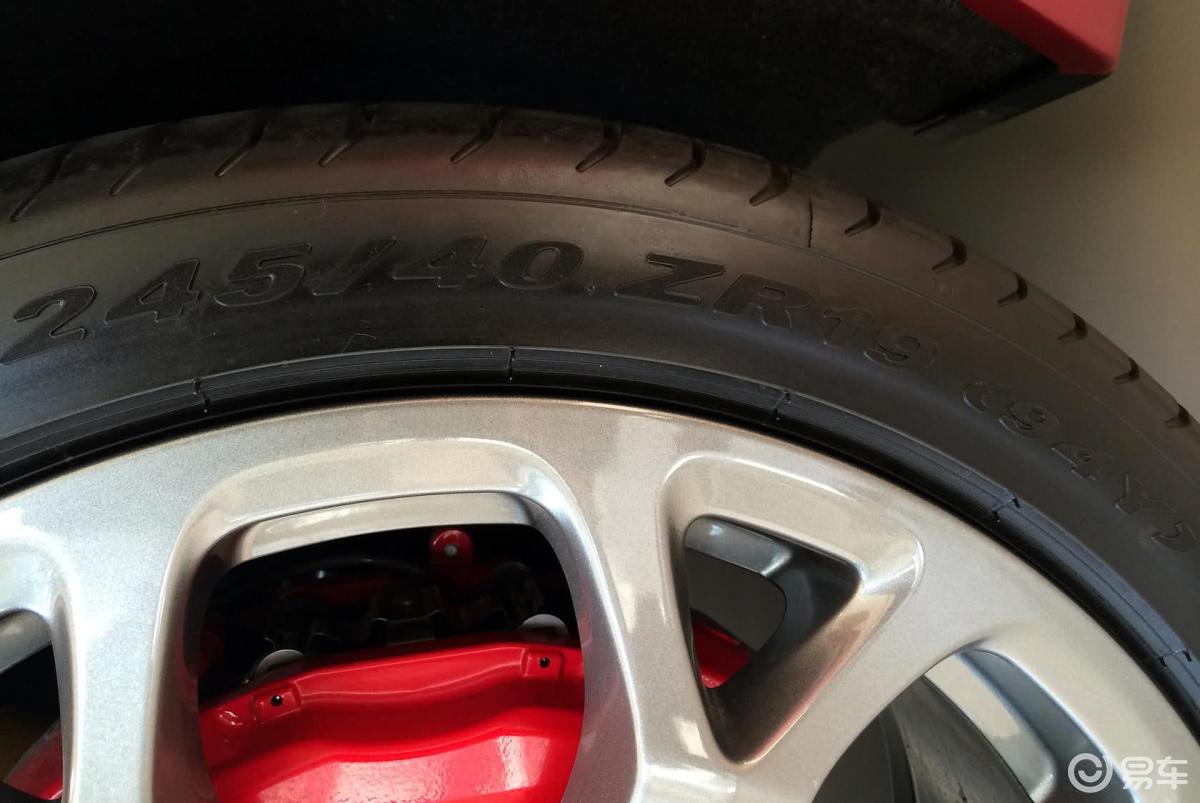 【granturismo2009款s automatic轮胎规格汽车图片-汽车图片大全】