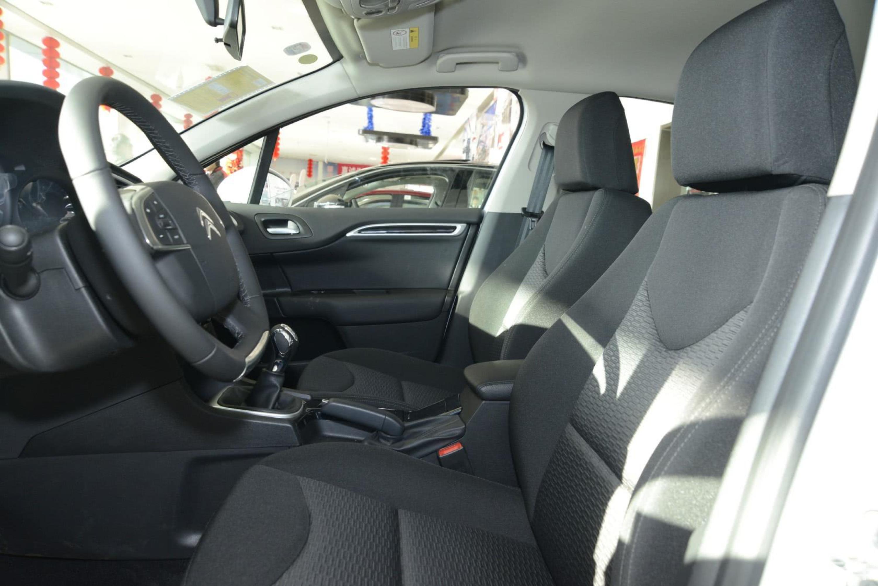 【雪铁龙c4l2013款1.