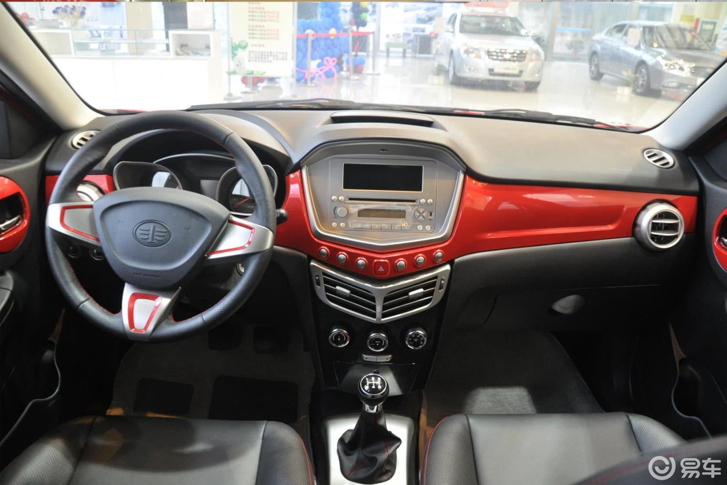 一汽欧朗  欧朗 2014款  2014款  2012款  两厢1.