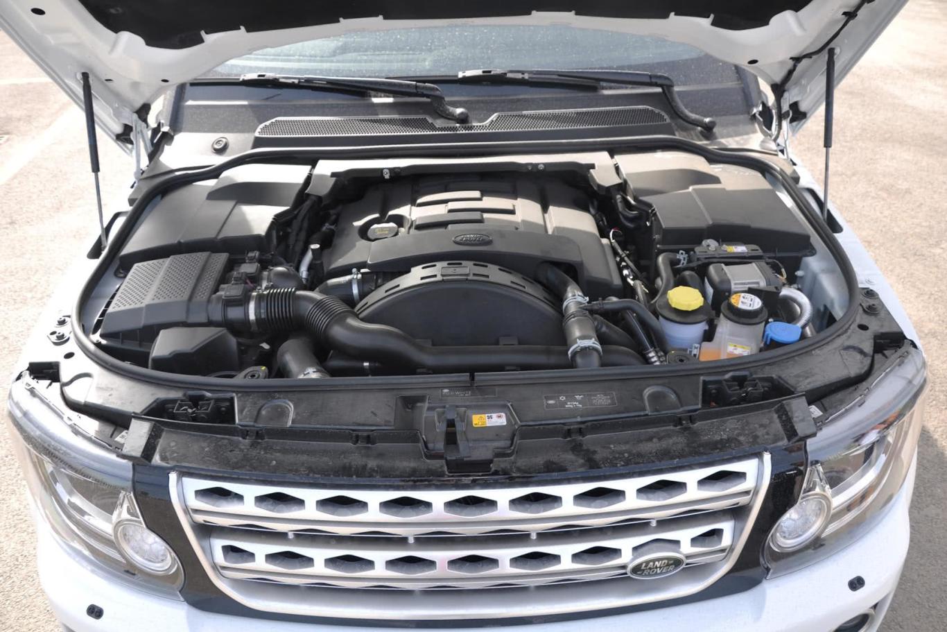 发现第四代 3.0 sdv6 hse 柴油版发动机