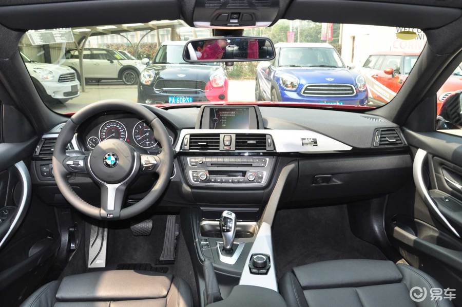 宝马3系 完整内饰图